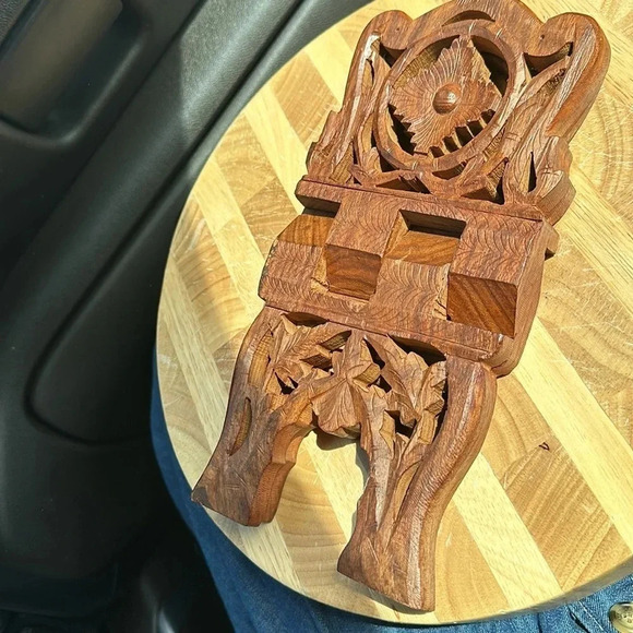 Hand Carved Wooden Folding Book
Rest Stand Holder with Intricate Carvings - Picture 3 of 7
